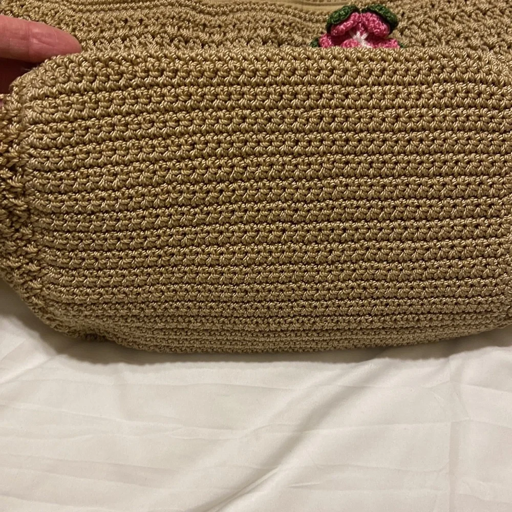 The Sak Crochet Tote with Pink Appliqué EC, perfect for Spring! - Picture 10 of 14